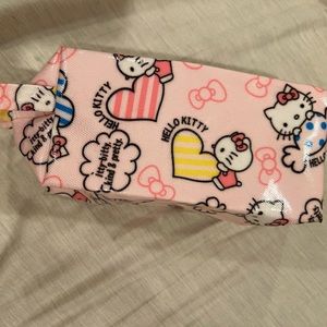 Hello kitty pouch